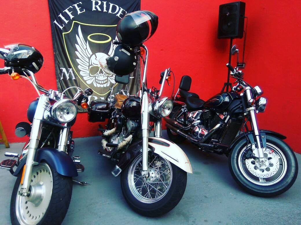 Começando os preparativos pra nossa festa fechada na semana que vem… .
.
.
#issoépilotaravida #pqrodarepreciso #liferiders #liferidersmc #motoclube #motorcycle #brotherhood #naestrada #ontheroad #custom #customlife #customculture #livetoride #ridetolive #letsride